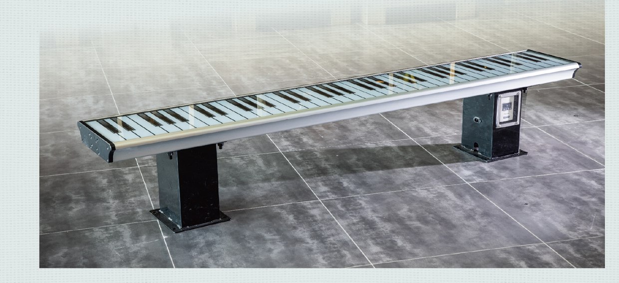 NEXTONE outdoor heated bench for bus shelters